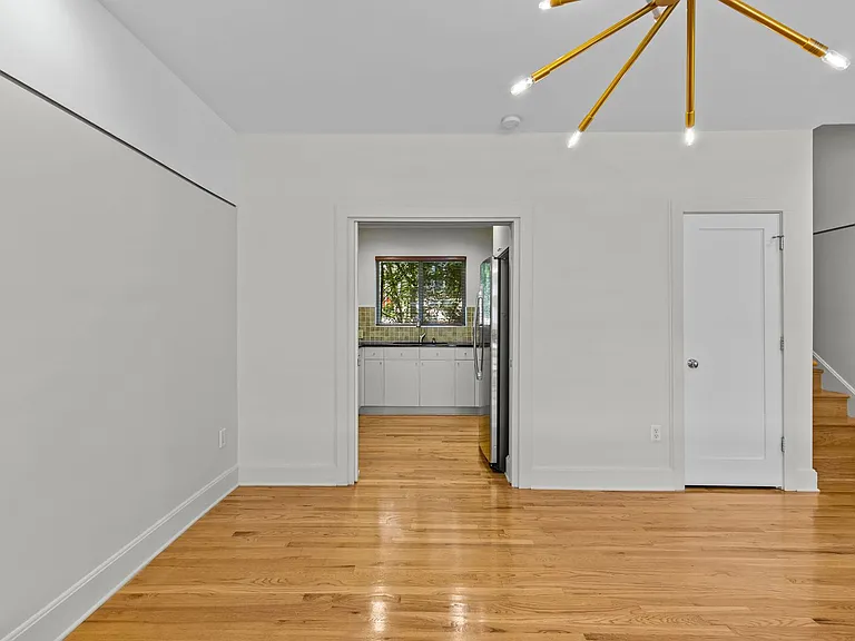 420 Queens Rd #7 — Photo 32