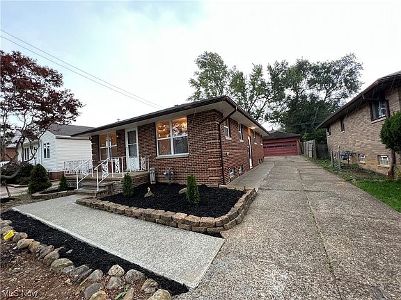 2nd image of 5711 Belmere Dr