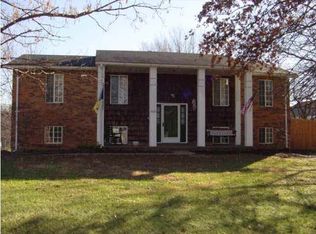 800 W Mount Pleasant Rd, Evansville, IN 47710