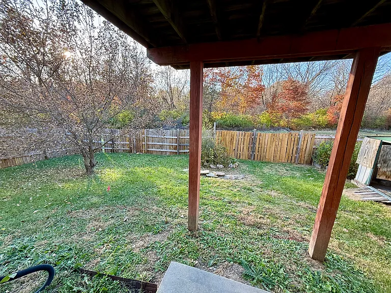1821 Kingbird Ln — Photo 31