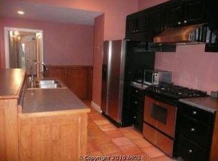 6034 Woodmont Rd, Alexandria, VA 22307