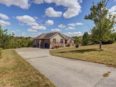 400 N Brighton Drive, Ozark, MO, 65721