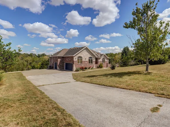 400 N Brighton Drive, Ozark, MO 65721