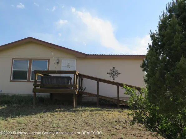 144 Little Smokey Rd, Capitan, NM 88316