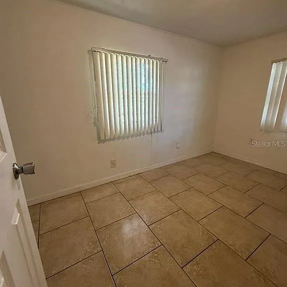4638 America St — Photo 10