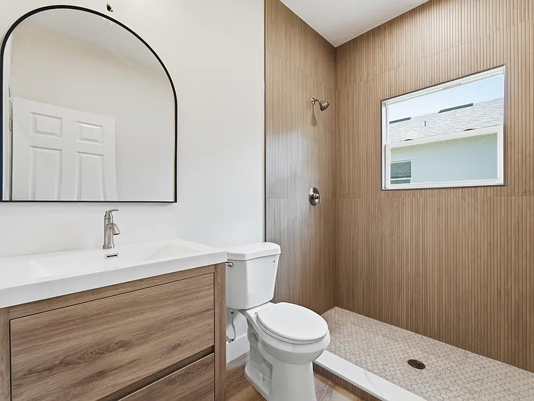 1332 Marshall Dr — Photo 21