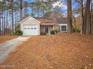 533 Shadowridge Rd, Jacksonville, NC 28546