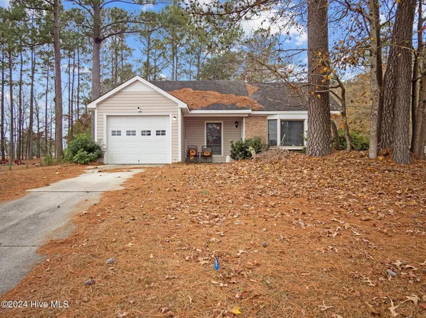 533 Shadowridge Road, Jacksonville, NC 28546