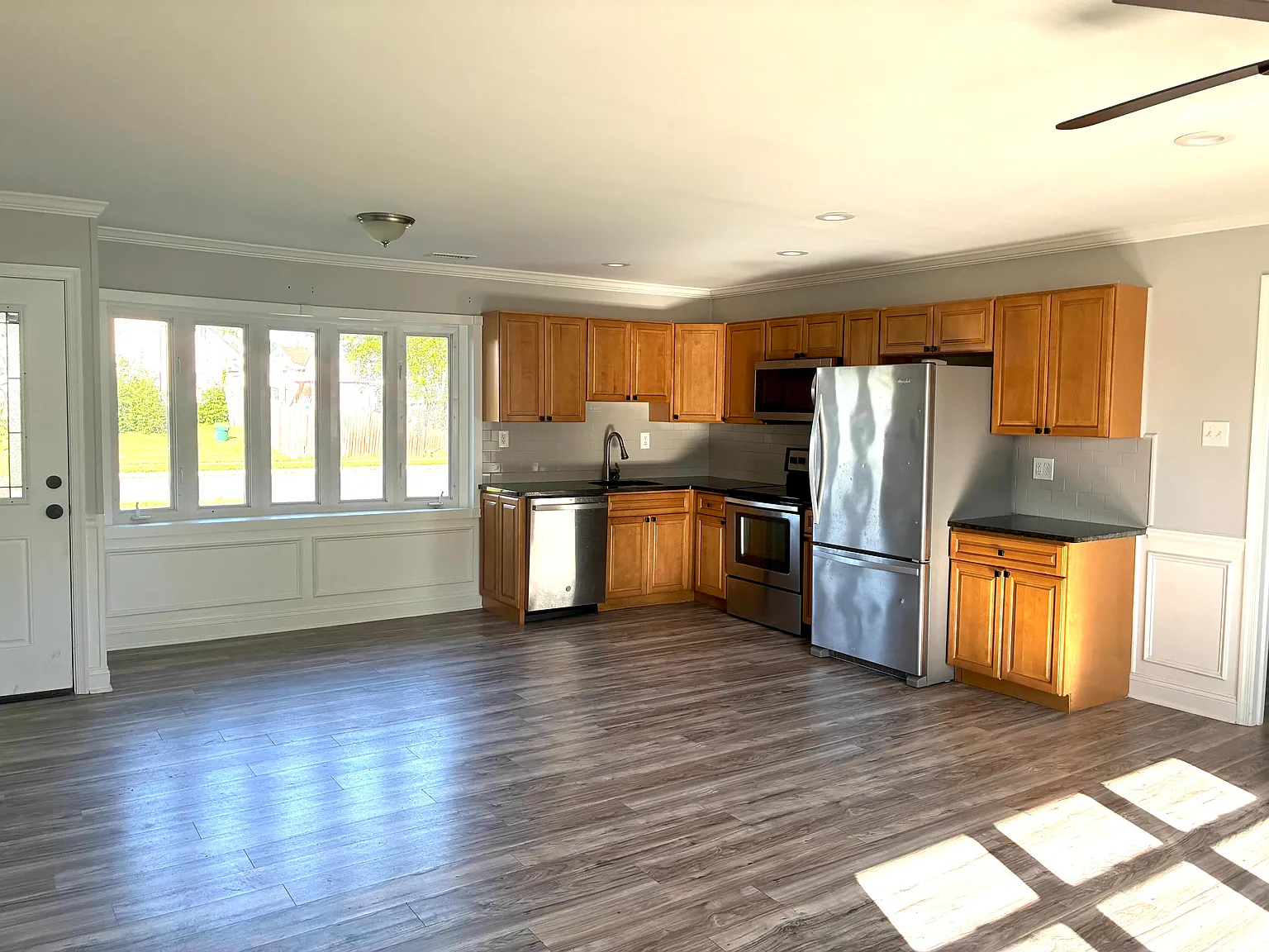 4 bed, 1450 sqft, $3,150 — Photo 4