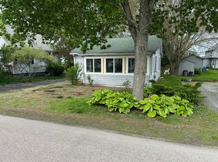 245 Narragansett Ave, Barrington, RI 02806