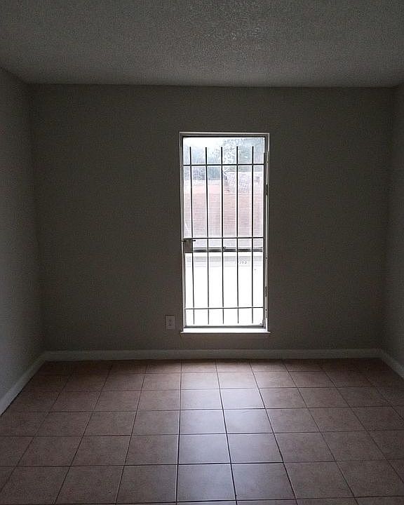 2nd image of 5727 Easthampton Dr Unit C