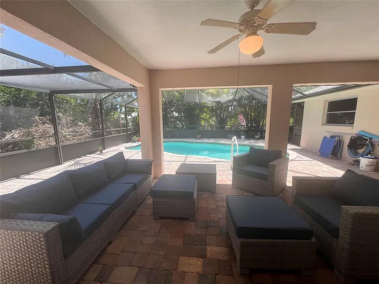 1314 Beacon Dr — Photo 31