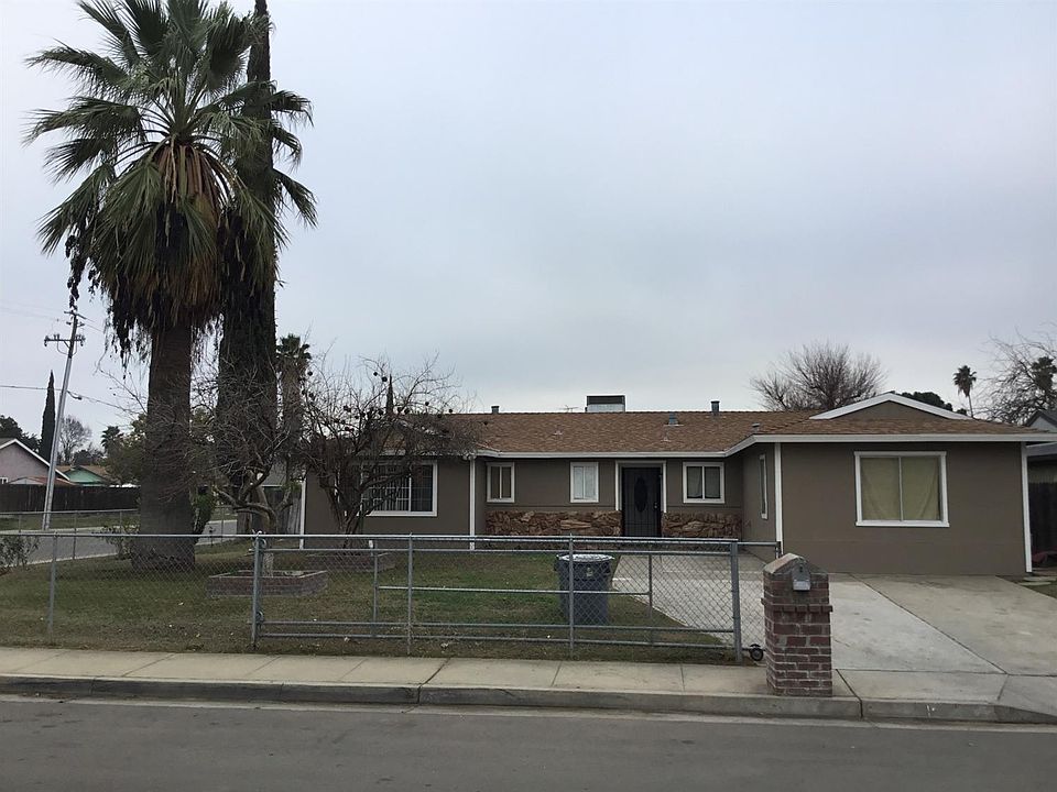 2nd image of 27300 Stanford Ave