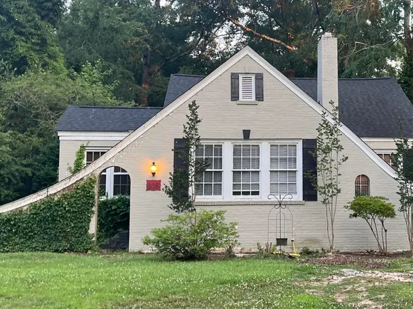 835 W Main St, Laurens, SC 29360