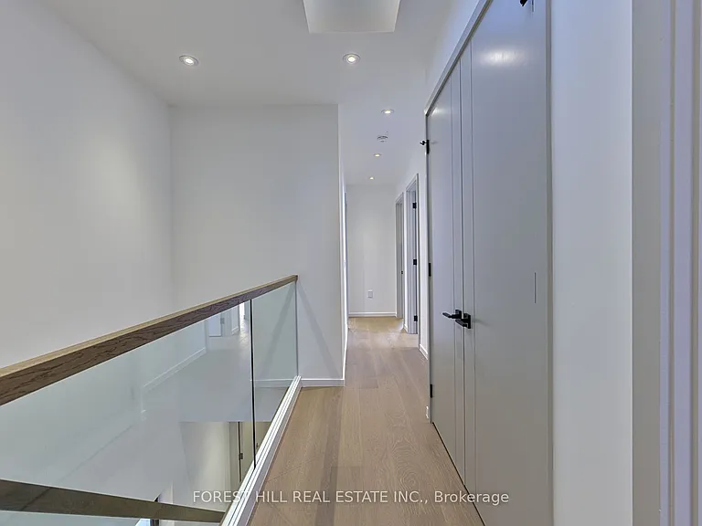 42 Cameron Ave — Photo 16