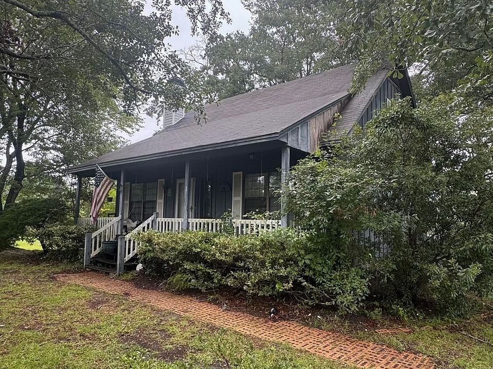 2nd image of 1811 Pintail Avenue SW