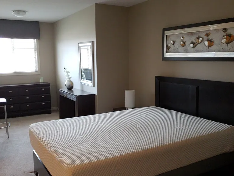 1-137 Fontaine Cres #1 — Photo 6