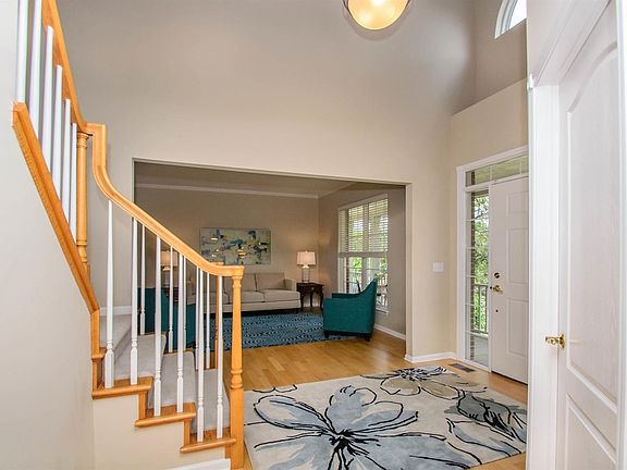 5th image of 1430 Emily Ct
