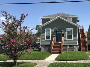 2435 Robert St, New Orleans, LA 70117