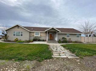 18019 Grandville Rd, Dos Palos, CA 93620