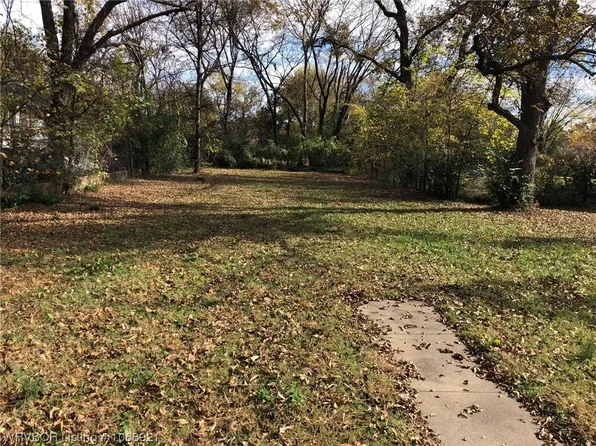 316 20th St, Van Buren, AR 72956