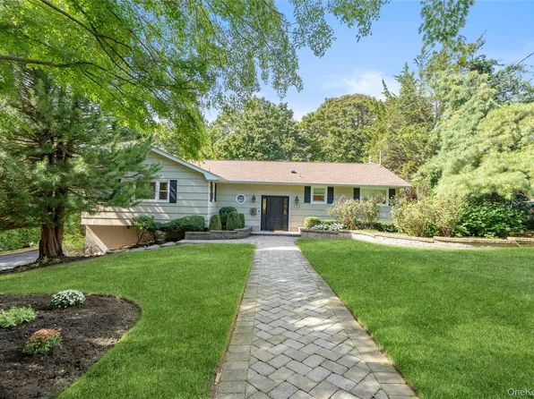 35 John Daves Lane, Huntington, NY 11743