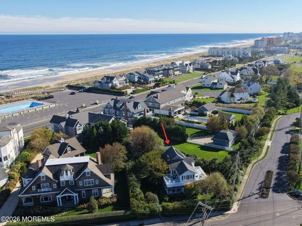 12 Valentine Street, Monmouth Beach, NJ 07750