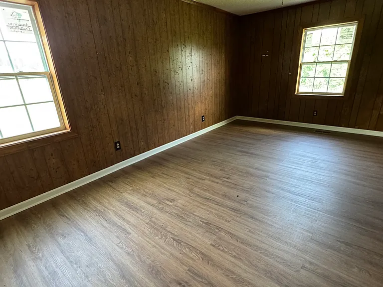 4905 Oak Hill Dr — Photo 5