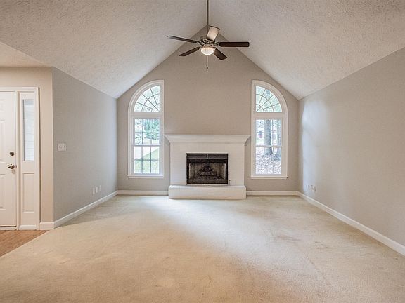 5th image of 103 Shirewood Park