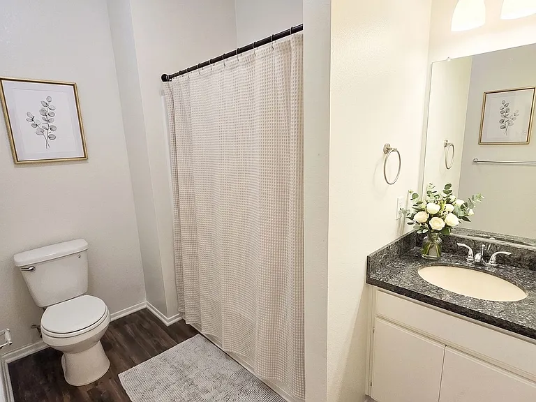 Archview Apartments — Photo 5