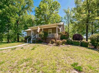 231 Putt Ln, Decaturville, TN 38329