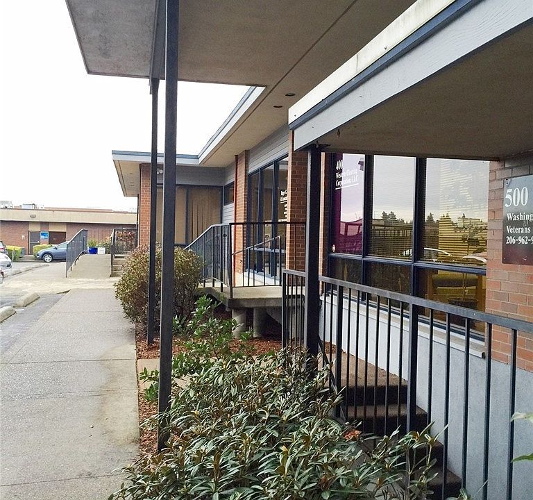1st image of 1715 S 324th Pl Ste 400