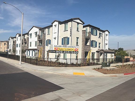 2nd image of 3630-3644 Harrison St #205