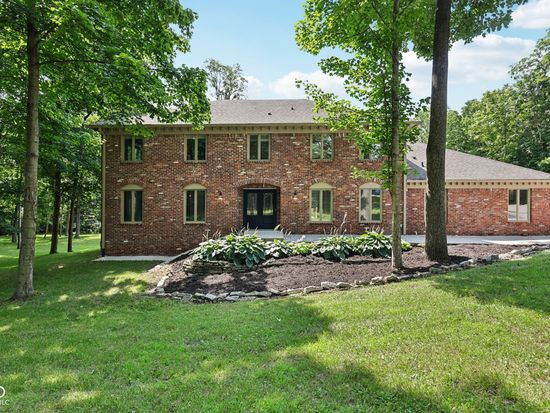 1303 E 126th St, Carmel, IN 46033