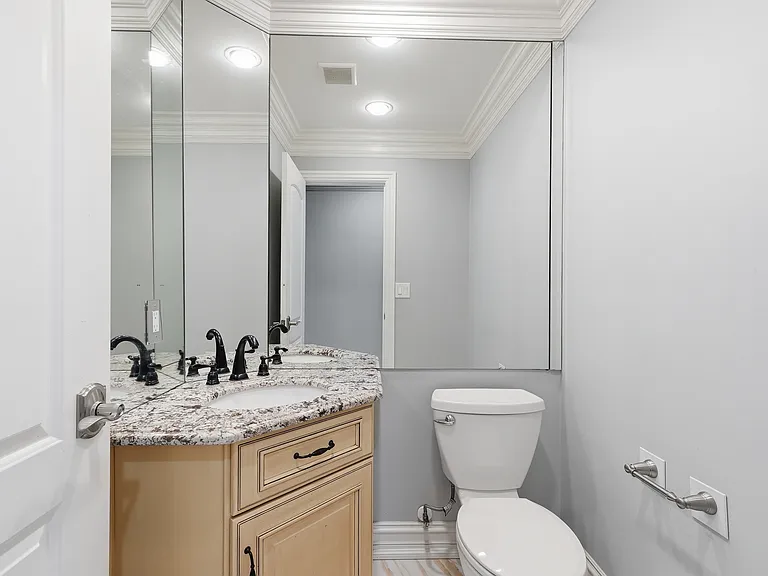 13697 Silent Woods Dr — Photo 26