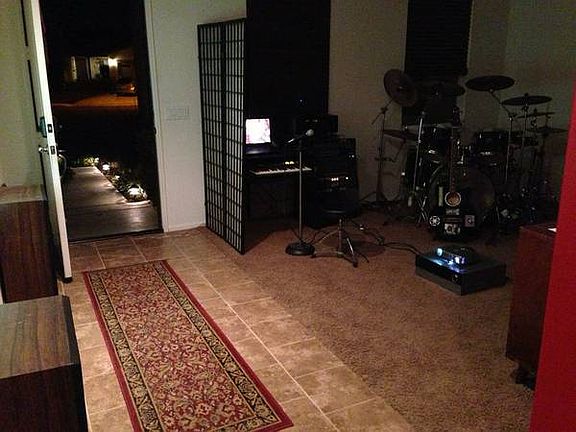 4th image of 34110 Dorof Ct