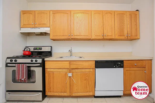 Sold by Keller Williams Realty Landmark II | media 7