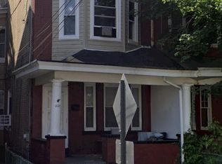 220 Highland Ave, Trenton, NJ 08618