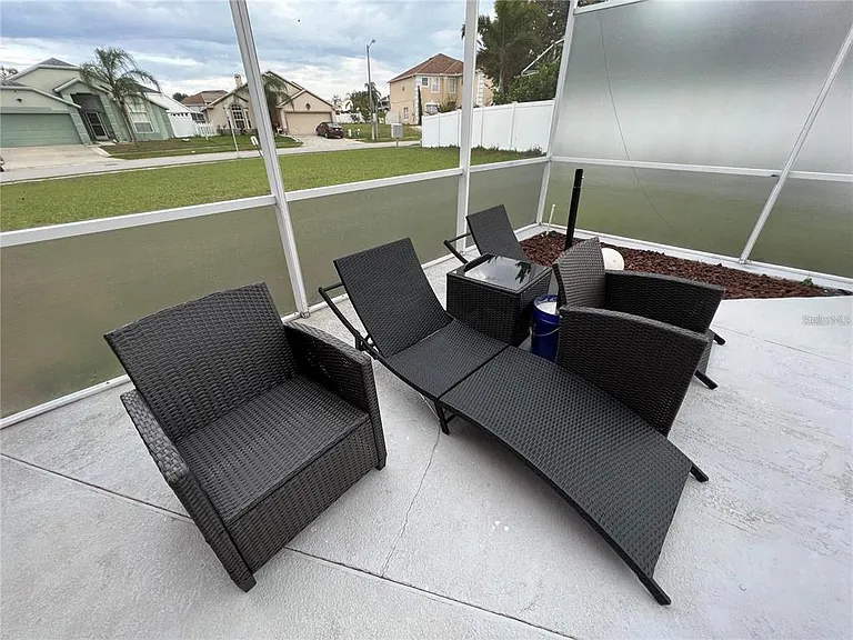 755 Riggs Cir — Photo 22