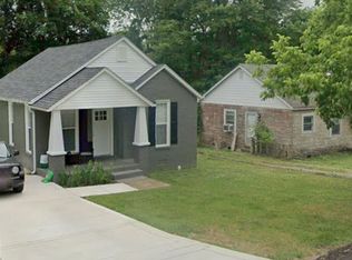 107 Riverview Dr, Clarksville, TN 37040