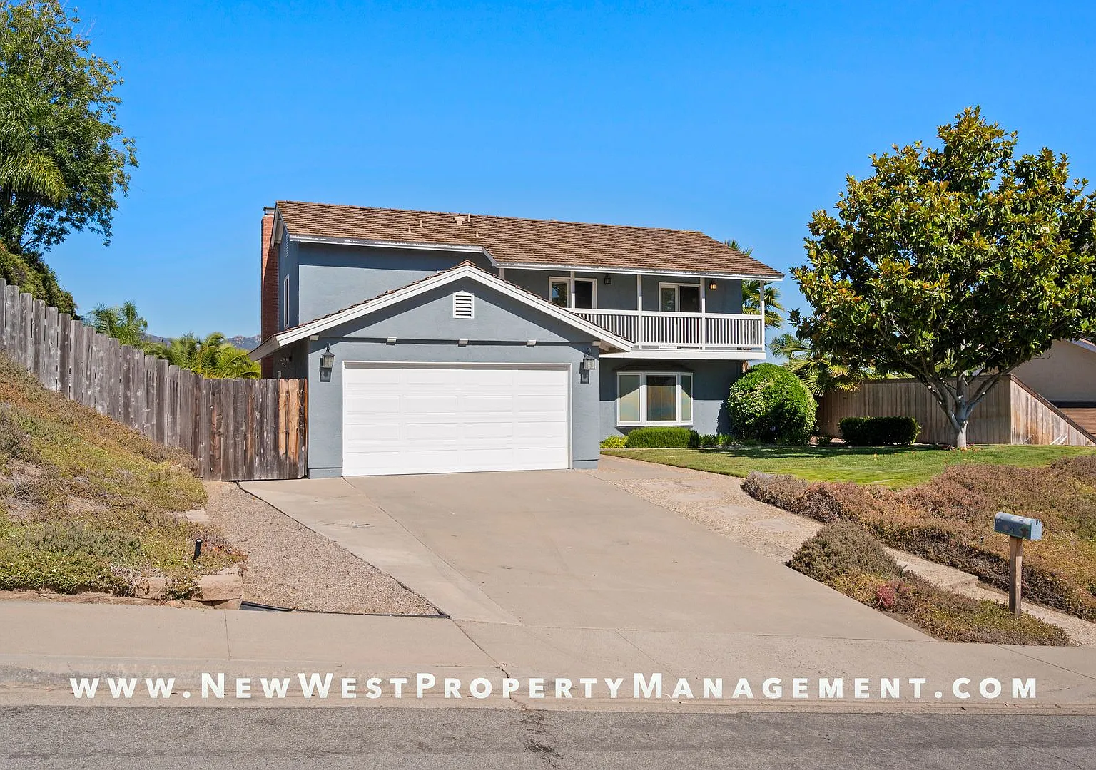 Renovated Poway 5-Bedroom, Available Now! Small Pet Ok! — Photo 2