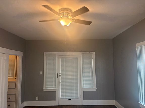 3rd image of 1836 E 1st St APT 14