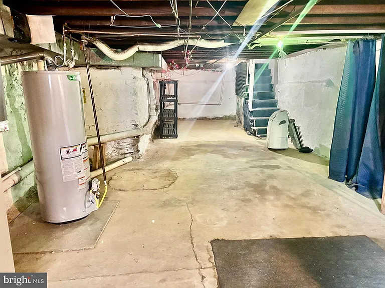 2503 Carpenter St — Photo 19