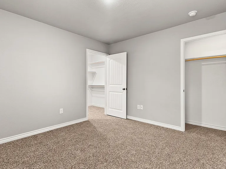 304 Blair St — Photo 14
