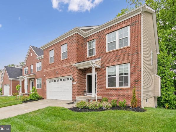 10908 Meridian Hill Way