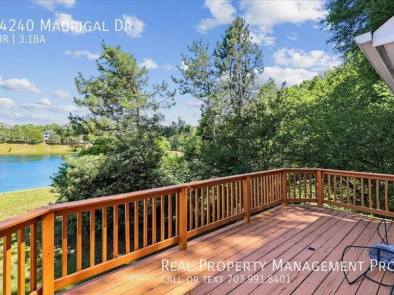 14240 Madrigal Dr — Photo 26