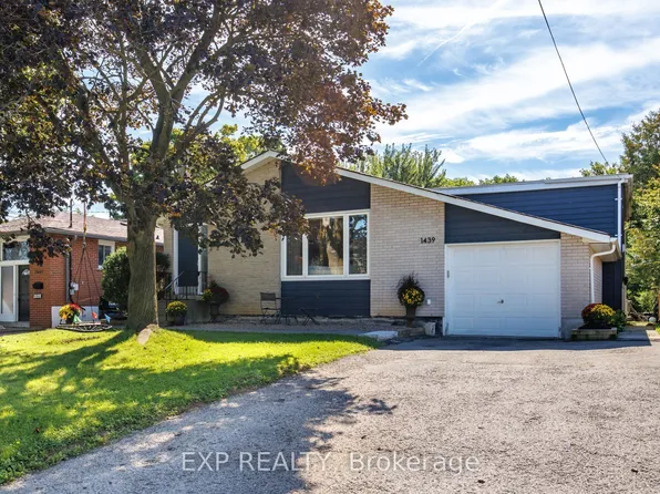 1439 Parkham Cres, Pickering, ON L1W 1B7