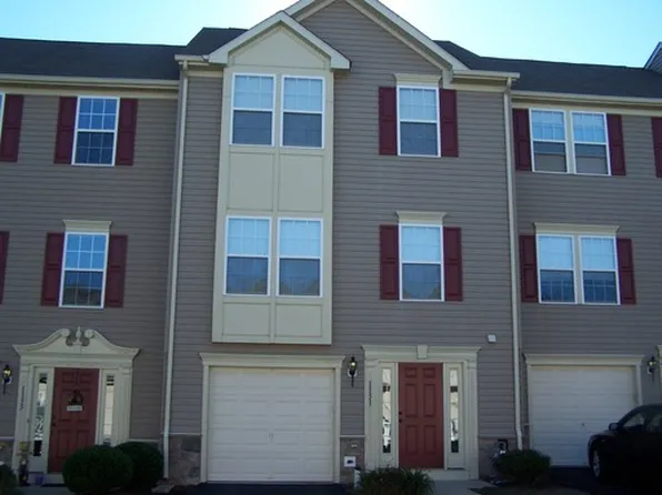1151 Ladybug Ln, York, PA 17402