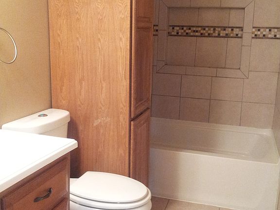 5th image of 2523 W Crawford Ave