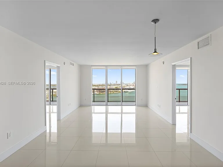50 Biscayne Blvd #2604 — Photo 12